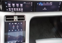 2021 Porsche Taycan - Image 39