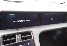 2021 Porsche Taycan - Image 40