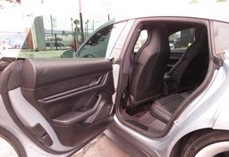 2021 Porsche Taycan - Image 28