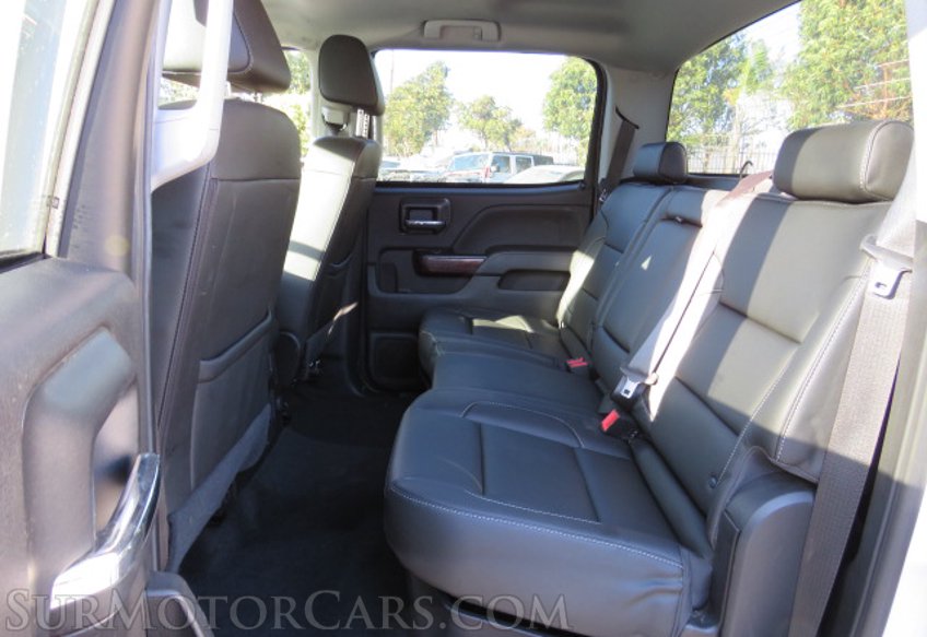 2018 GMC Sierra 2500HD - Image 32