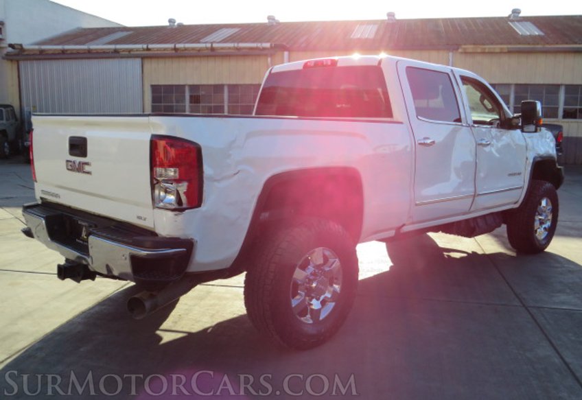 2018 GMC Sierra 2500HD - Image 8