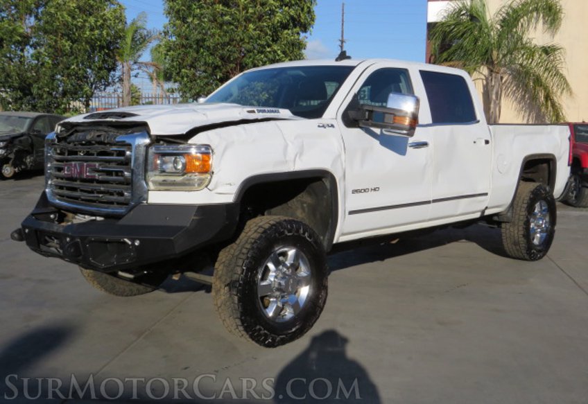 2018 GMC Sierra 2500HD - Image 3