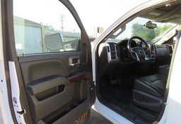 2018 GMC Sierra 2500HD - Image 21