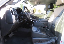 2018 GMC Sierra 2500HD - Image 24