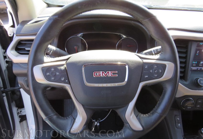 2017 GMC Acadia - Image 35