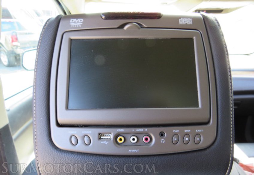 2017 GMC Acadia - Image 28