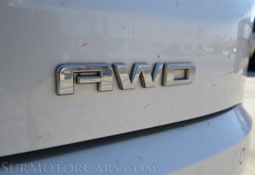 2017 GMC Acadia - Image 17