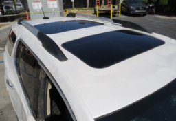 2017 GMC Acadia - Image 12