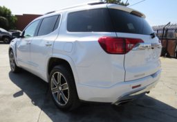 2017 GMC Acadia - Image 7