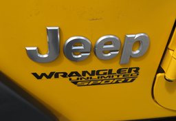 2019 Jeep Wrangler Unlimited - Image 12