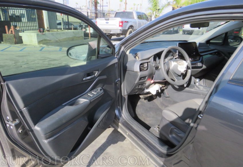 2021 Toyota C-HR - Image 20