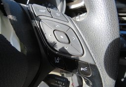 2021 Toyota C-HR - Image 33