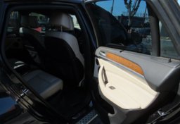 2013 BMW X6 - Image 22