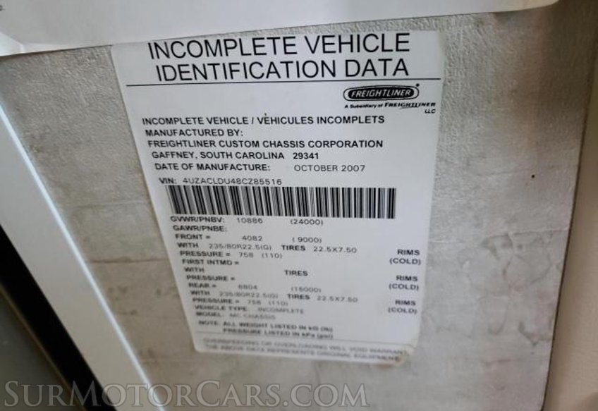 2008 Freightliner MC Chassis - Image 10