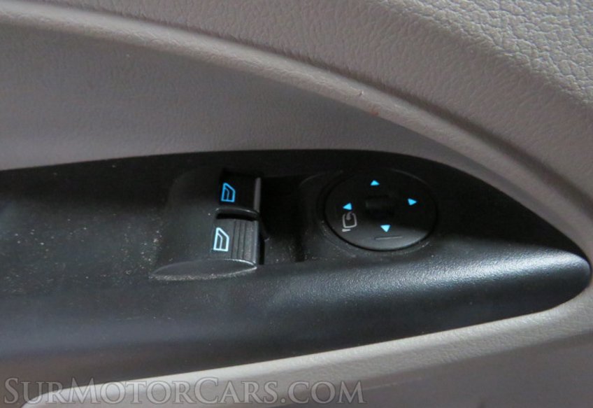 2023 Ford Transit Connect - Image 35