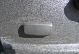 2019 Chevrolet Colorado - Image 35