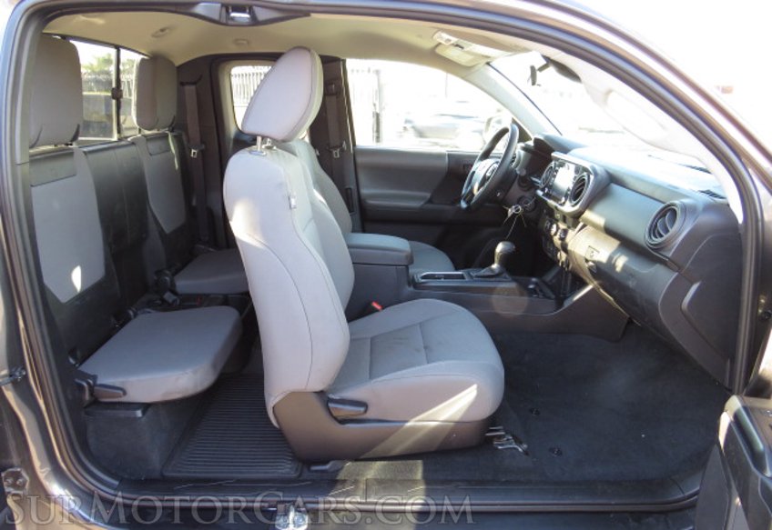 2021 Toyota Tacoma - Image 25