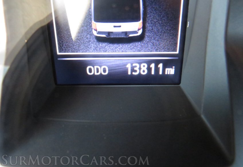 2021 Toyota Tacoma - Image 29