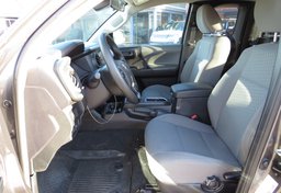 2021 Toyota Tacoma - Image 21