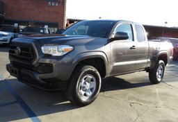 2021 Toyota Tacoma - Image 3