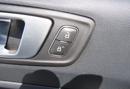 2019 Ford EcoSport - Image 44