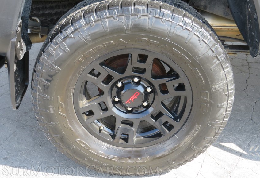 2020 Toyota Tacoma 4WD - Image 49