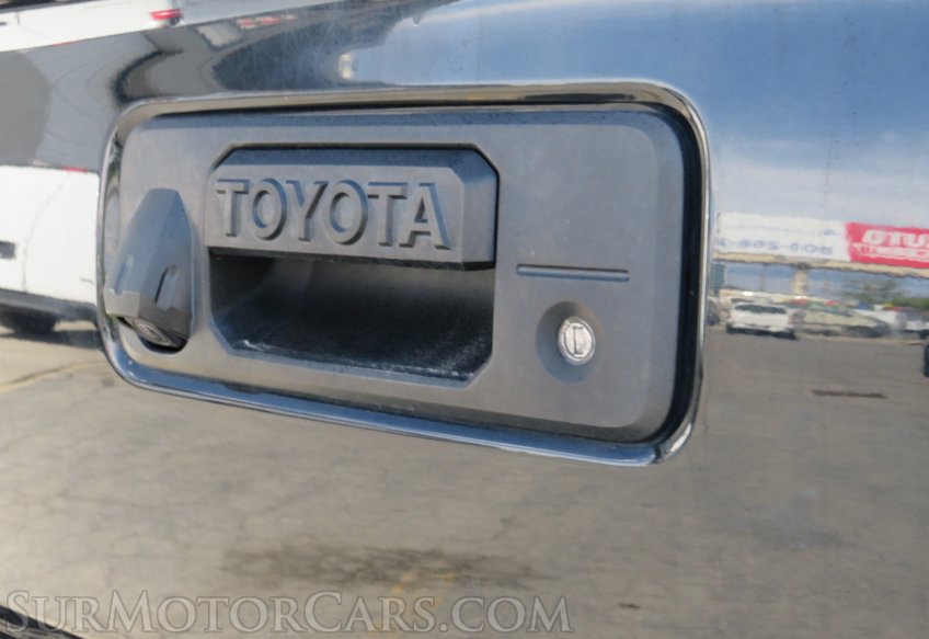 2020 Toyota Tacoma 4WD - Image 22