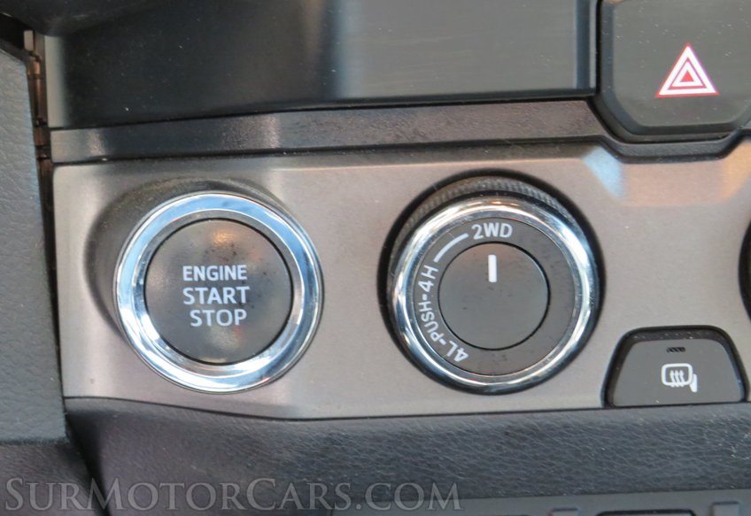 2020 Toyota Tacoma 4WD - Image 38