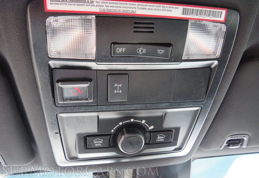 2020 Toyota Tacoma 4WD - Image 40