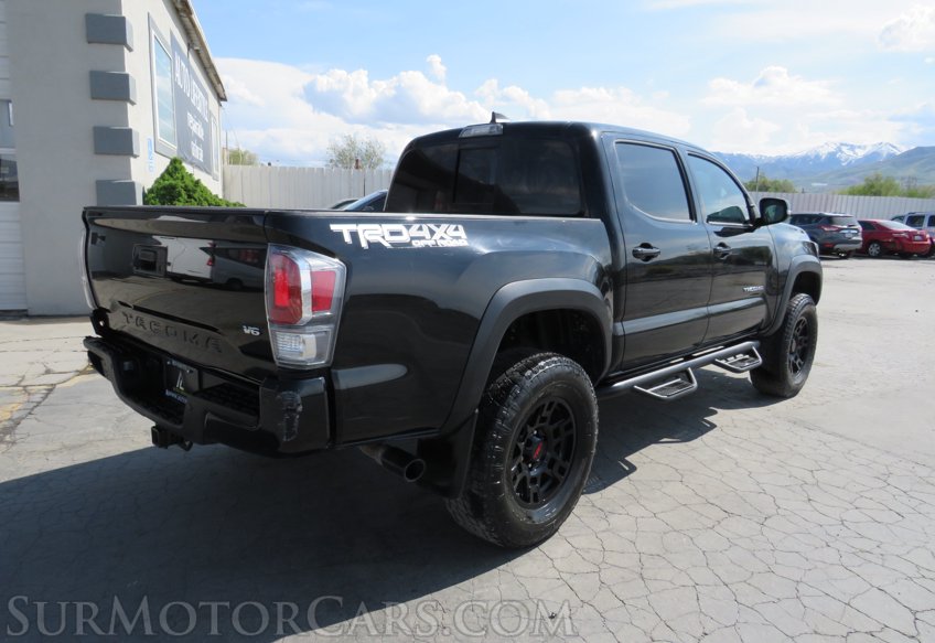 2020 Toyota Tacoma 4WD - Image 12