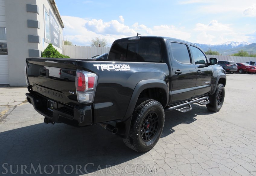2020 Toyota Tacoma 4WD - Image 9