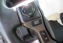 2020 Toyota Tacoma 4WD - Image 33