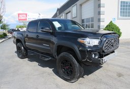 2020 Toyota Tacoma 4WD - Image 3