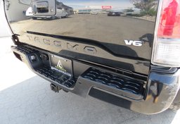 2020 Toyota Tacoma 4WD - Image 20