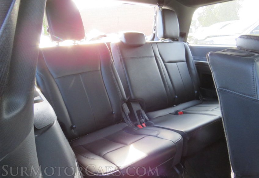 2021 Ford Expedition - Image 30