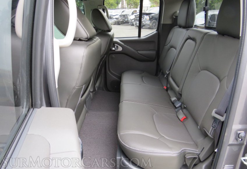 2020 Nissan Frontier - Image 29