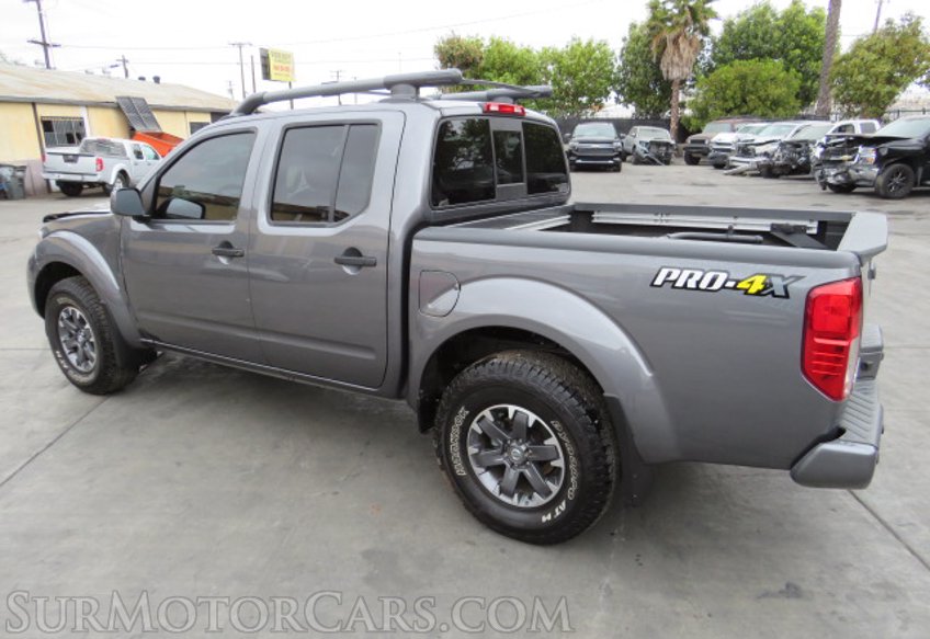 2020 Nissan Frontier - Image 5