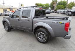 2020 Nissan Frontier - Image 5