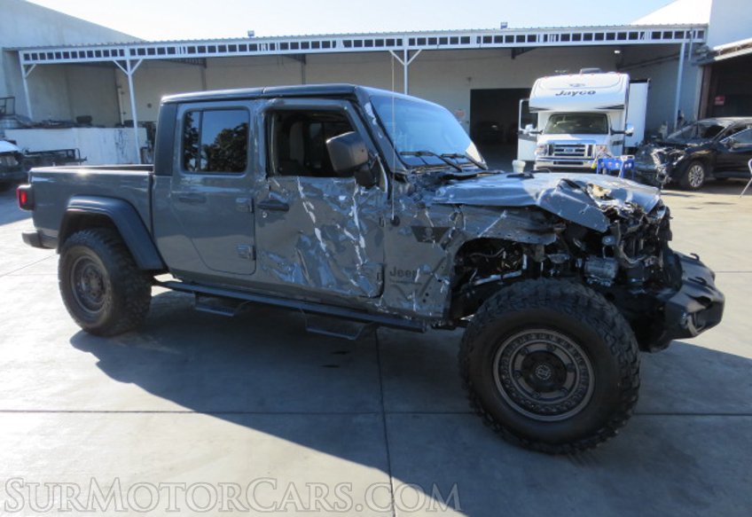 2020 Jeep Gladiator - Image 2