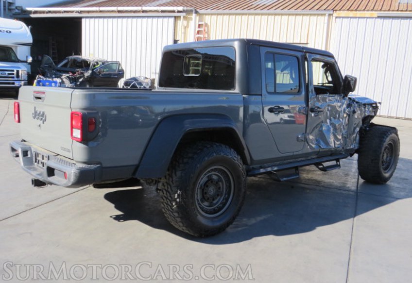 2020 Jeep Gladiator - Image 8