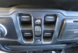 2020 Jeep Gladiator - Image 36