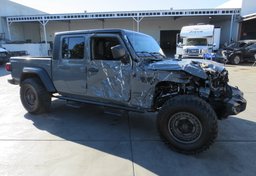 2020 Jeep Gladiator - Image 2