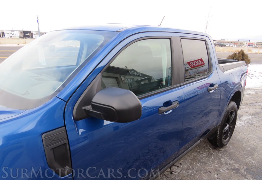 2023 Ford Maverick - Image 16