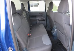 2023 Ford Maverick - Image 35