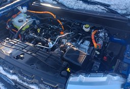 2023 Ford Maverick - Image 55