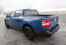 2023 Ford Maverick - Image 8