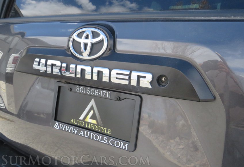 2019 Toyota 4Runner - Image 13
