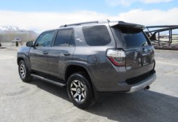 2019 Toyota 4Runner - Image 5