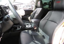 2019 Toyota 4Runner - Image 21