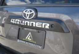 2019 Toyota 4Runner - Image 13